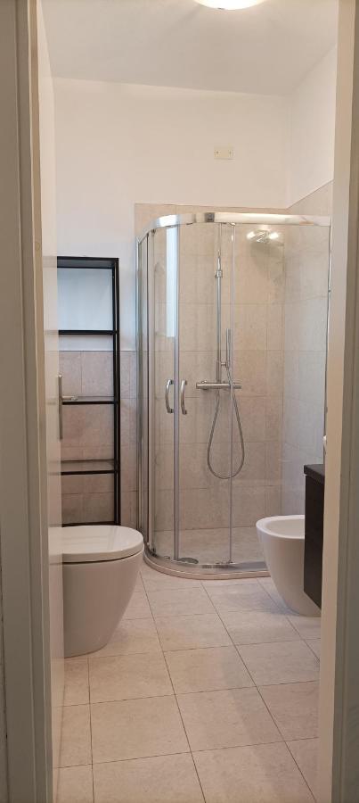 La Casina Di Ale Apartment Marina Di Carrara Luaran gambar