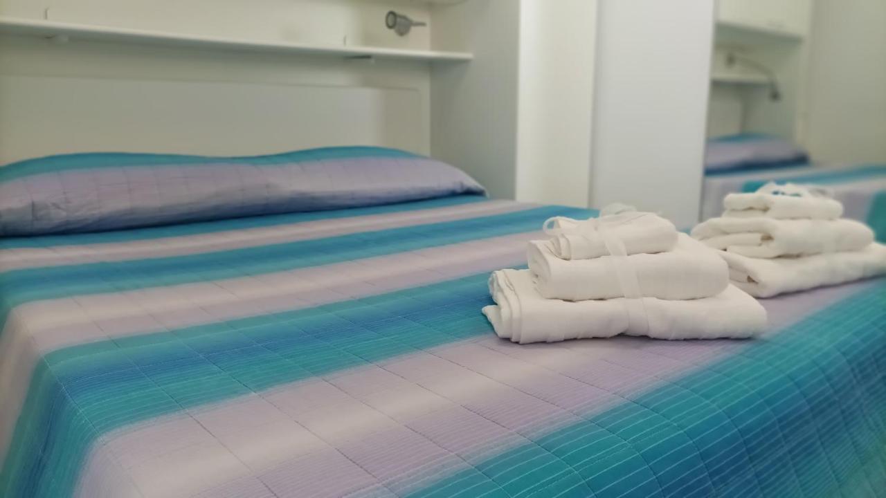 La Casina Di Ale Apartment Marina Di Carrara Luaran gambar